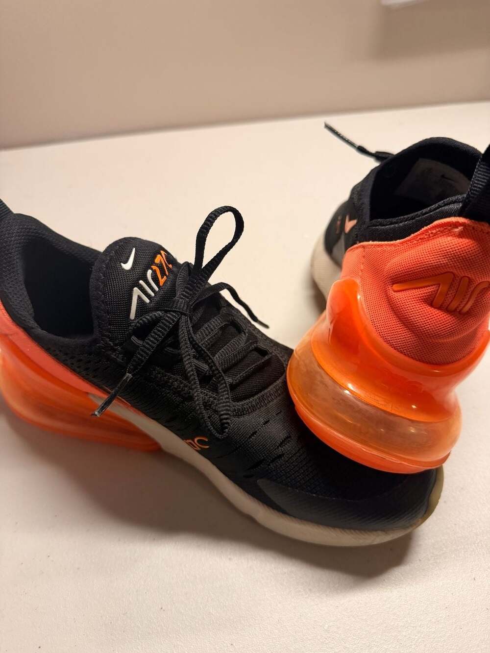 Nike Air Max 270 Size 4.5Y Black Bright Crimson Orange Sneakers